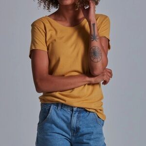 Onno bamboo Casual Mustard Yellow Women's Top